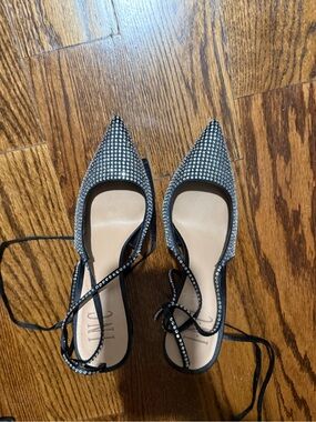 Women's Black Rhinestone Pointed Toe Lace-Up Flats (Worn once)